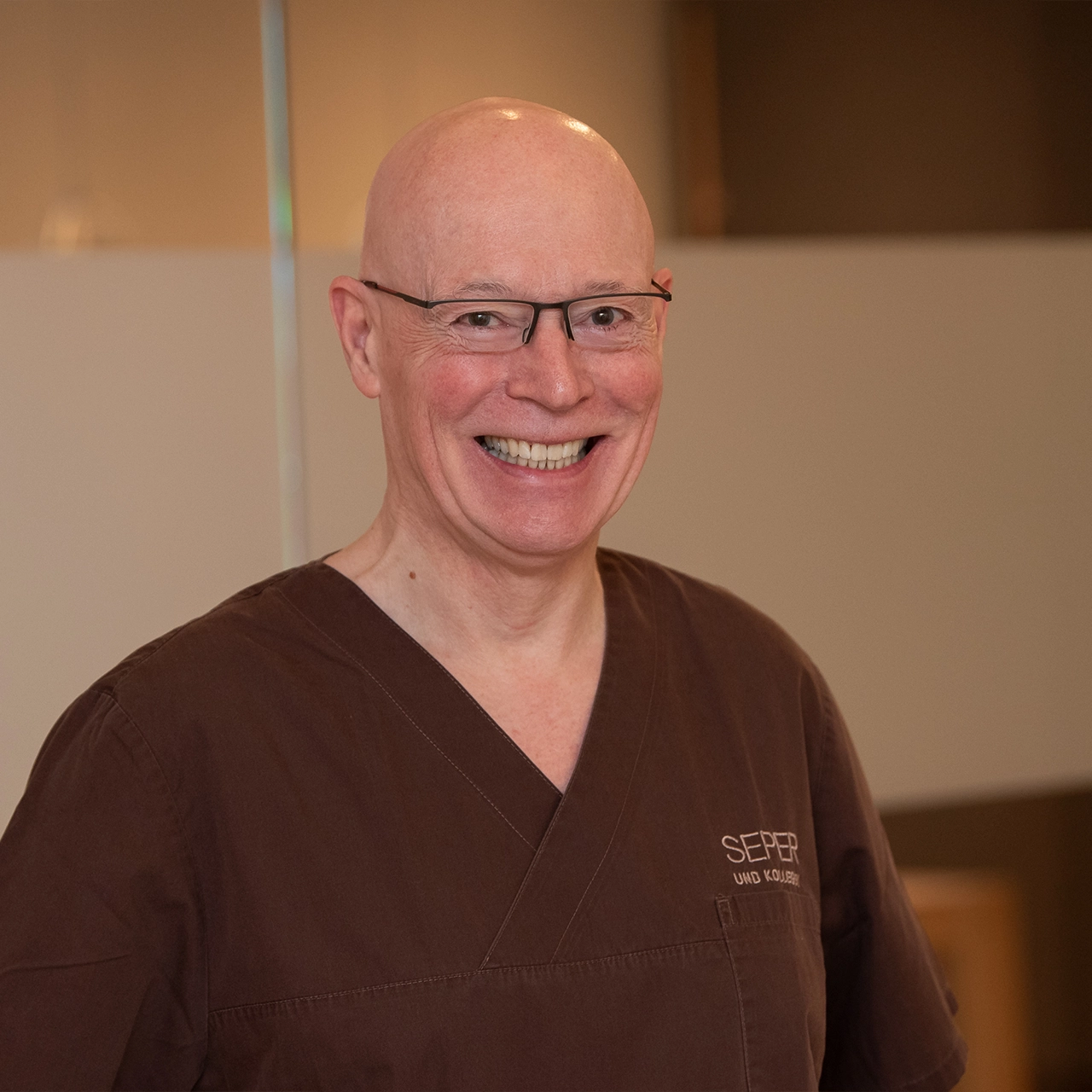 Dr. Hans-Georg Blume